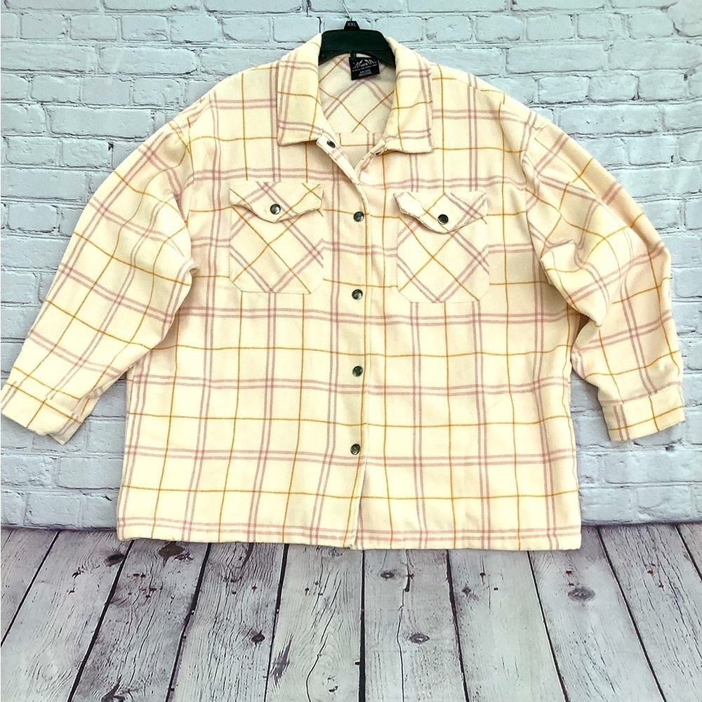 HFX Women’s light pink plaid snap button front 4pocket shacket size XXL